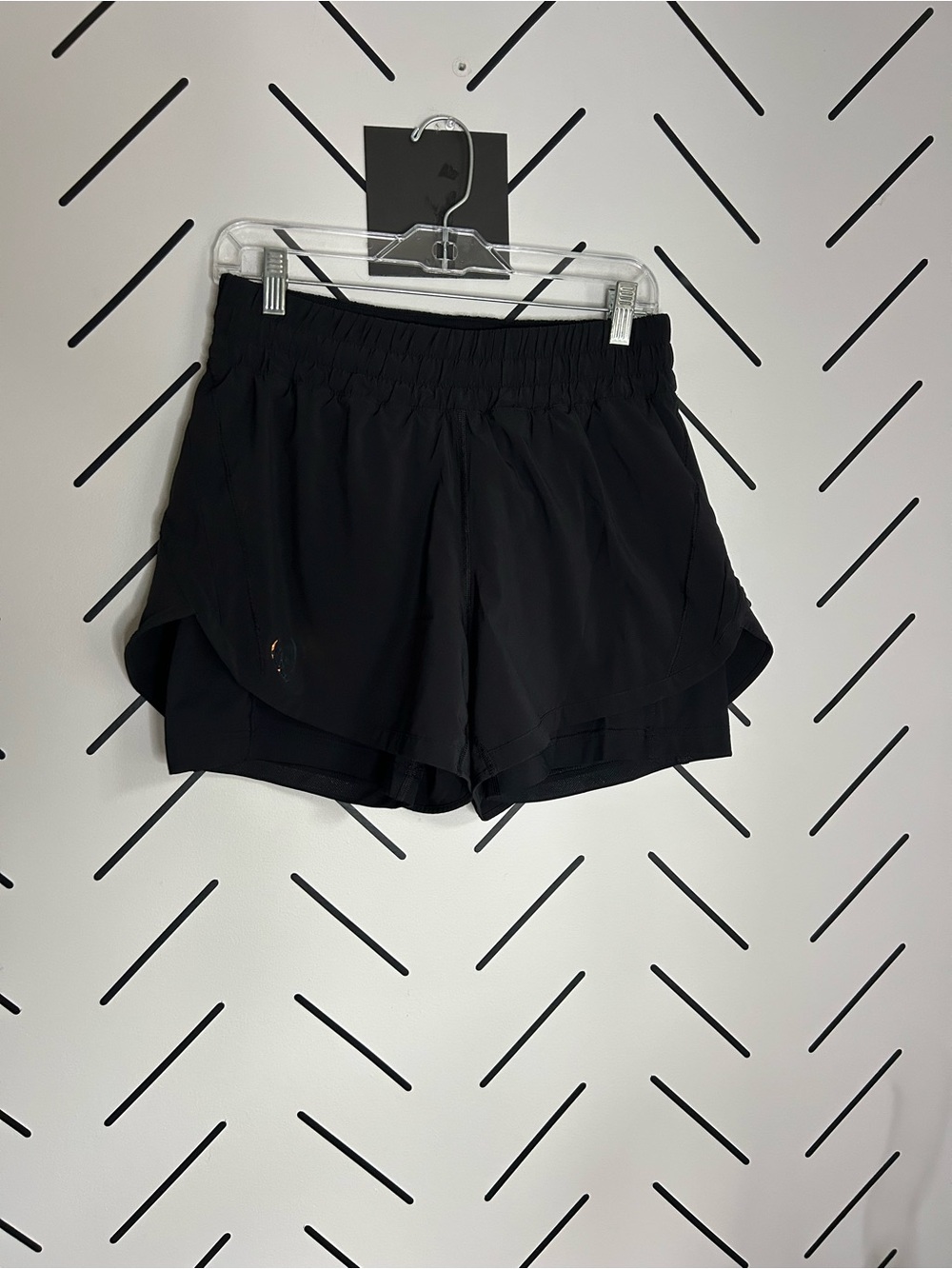 Lululemon high rise shake it out black shorts